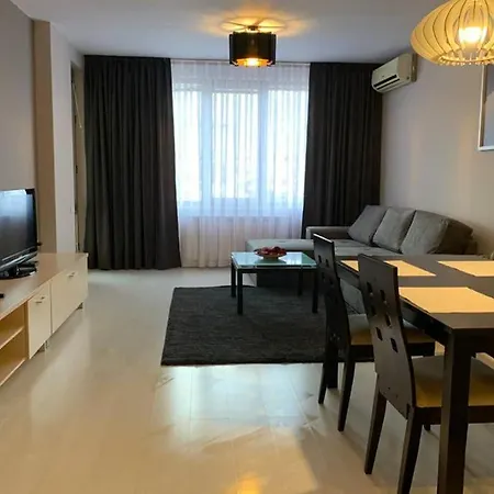 Апартамент Cozy Center *